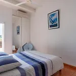 Maison Villa Contemporaine Vue Mer A Hyeres Var