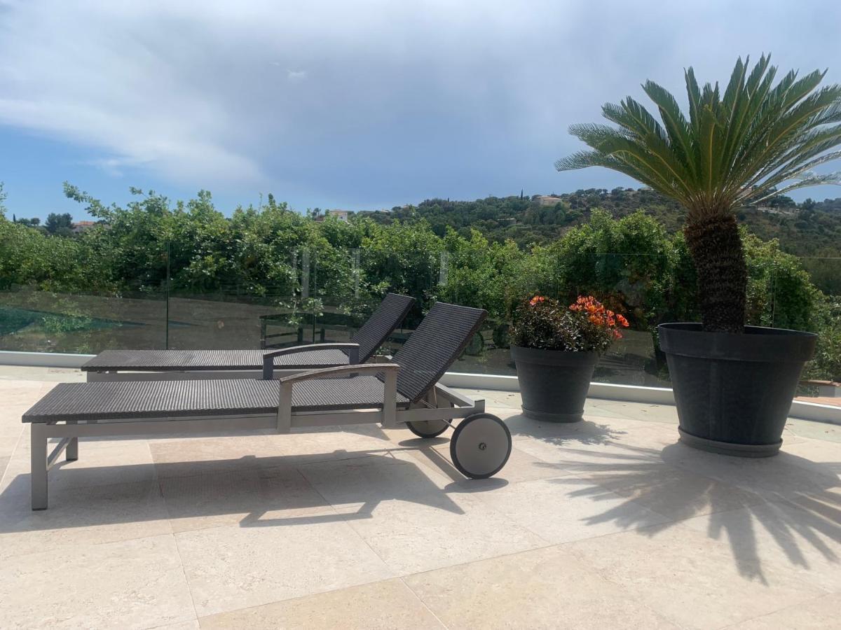 Maison Contemporaine Vue A Hyères