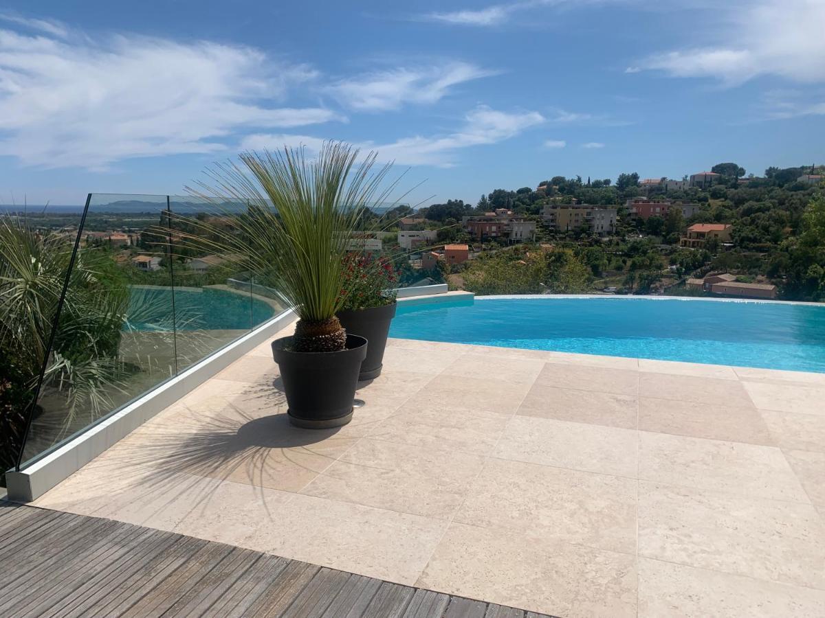 Maison Contemporaine Vue A * Hyères